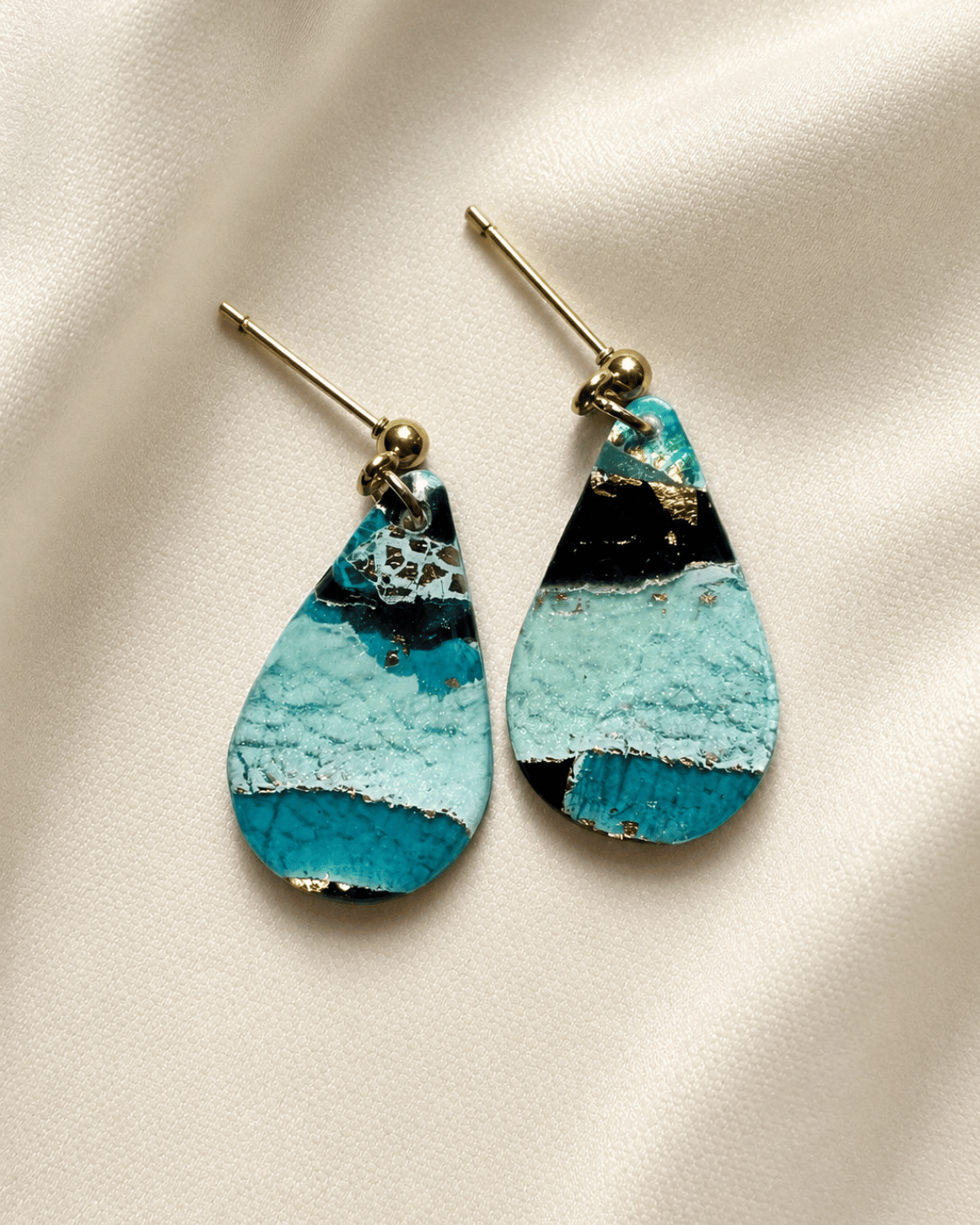 Deep Current Tear Drop Earrings