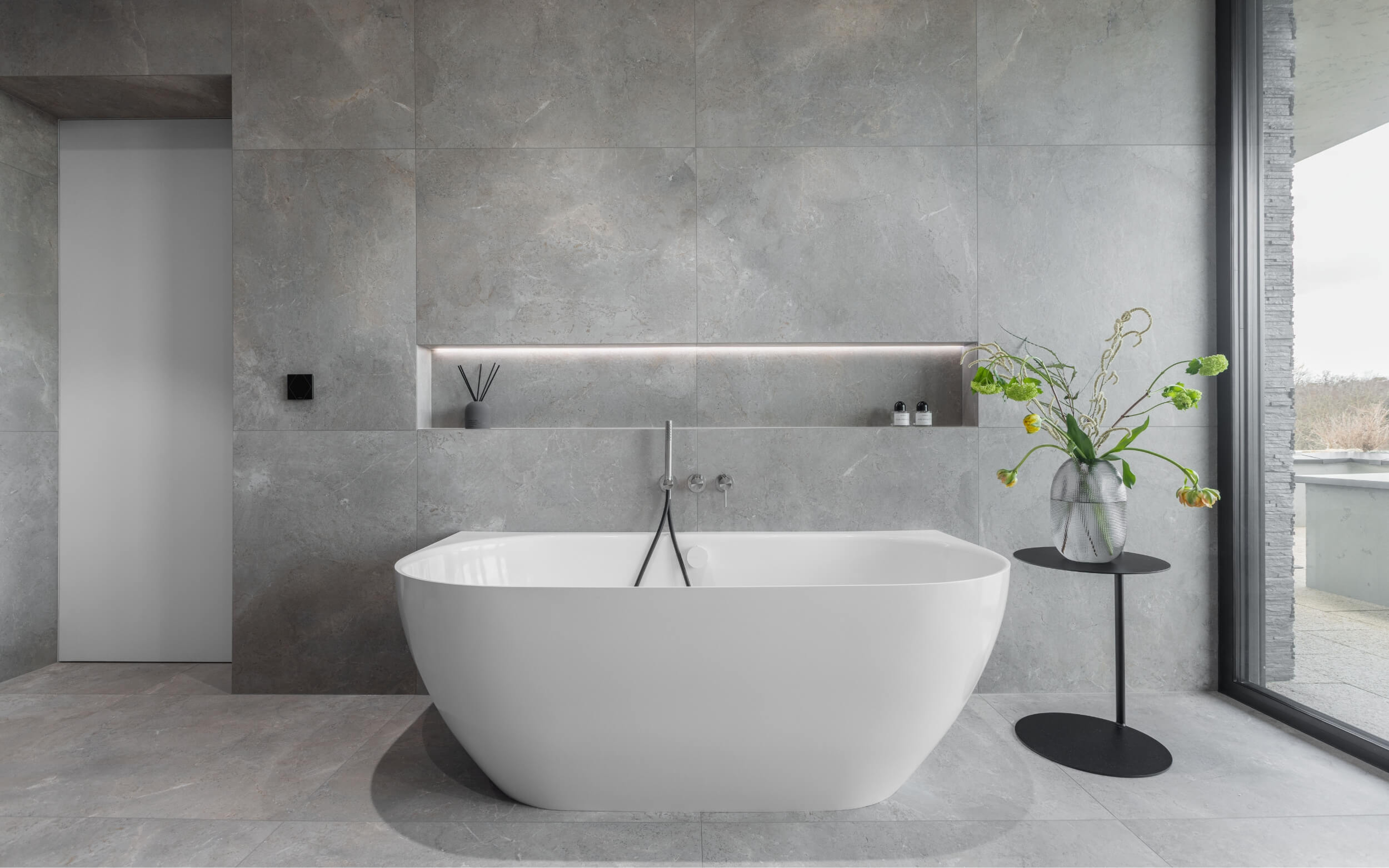 SMLXL - Vinohradská - rekonstrukce půdní vestavby