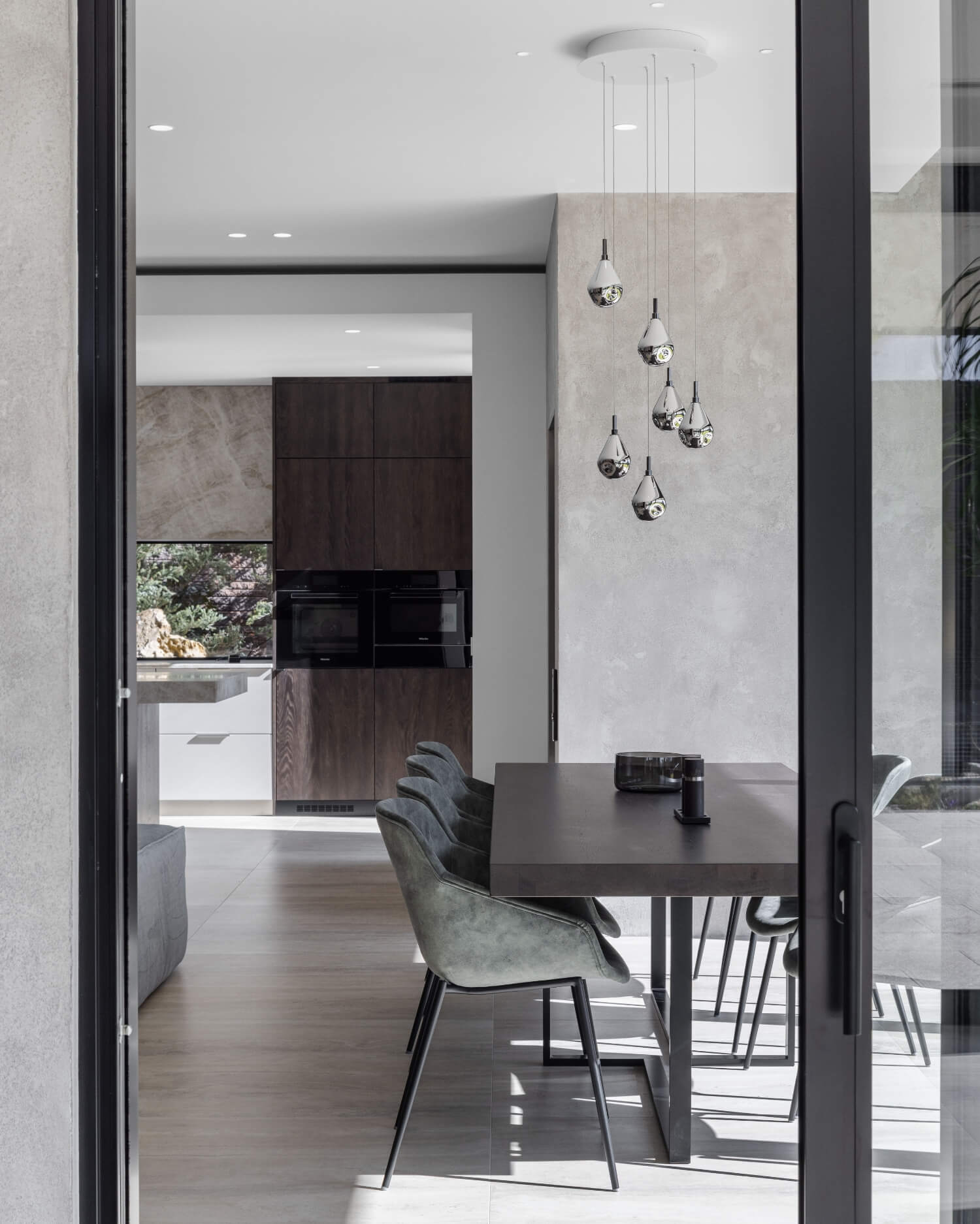 SMLXL - Vinohradská - rekonstrukce půdní vestavby