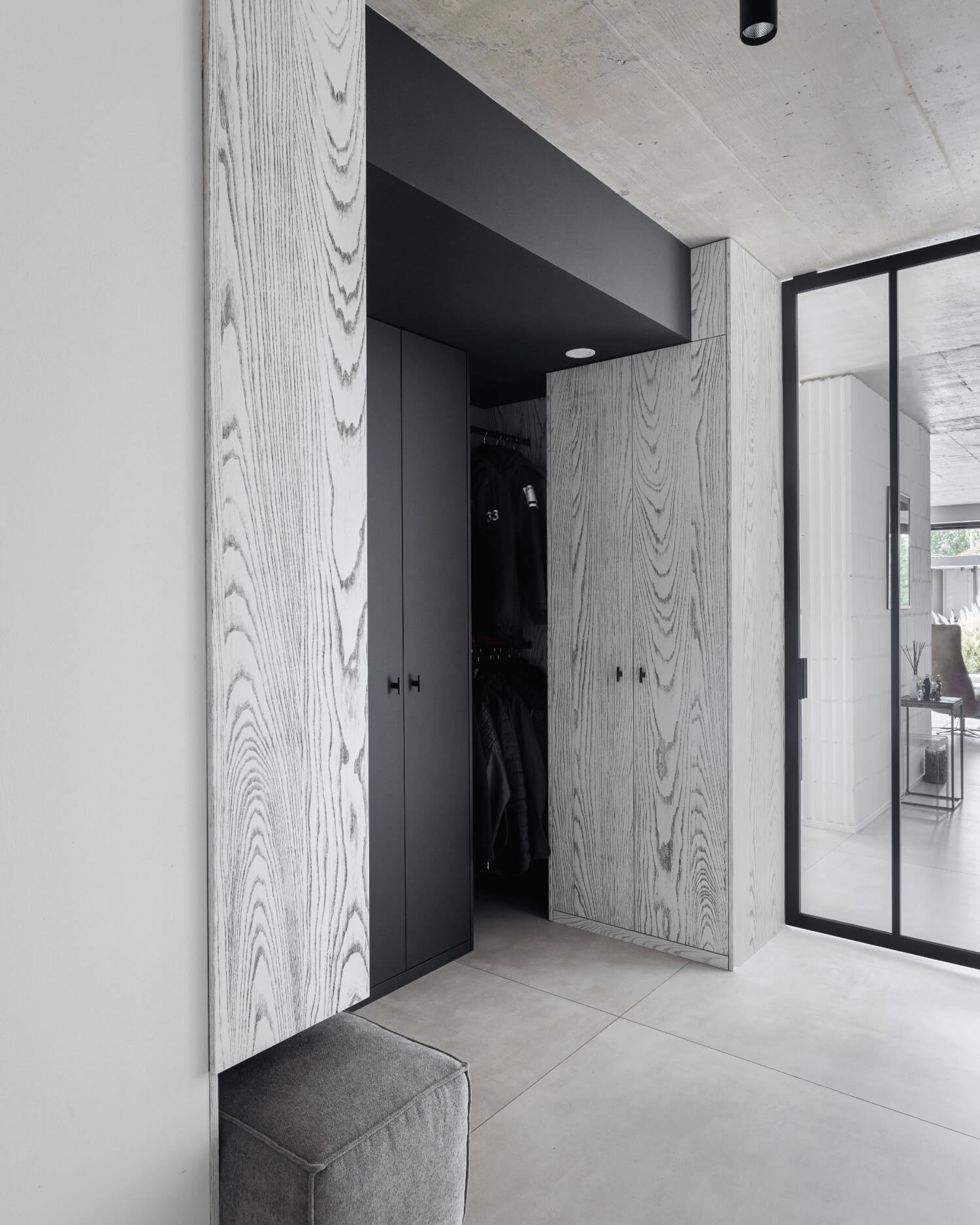 SMLXL - Kbely - Návrh interiéru rodinného domu