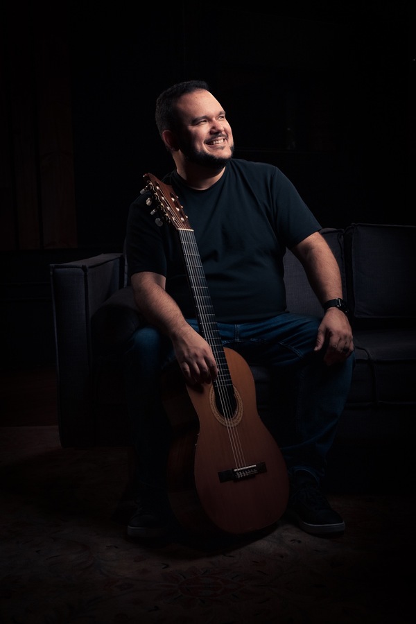 Lunch Series: Gabriel Santiago