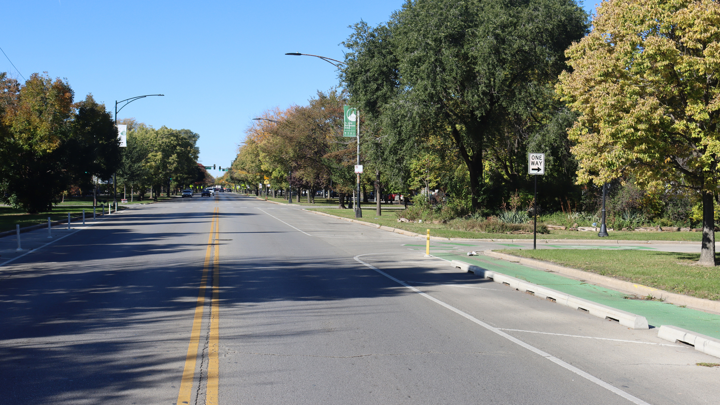 Green medians and protected bike lanes make Logan Boulevard a calm stretch of the boulevard system. Credit: Yiannis Mastoras/Inside Climate News