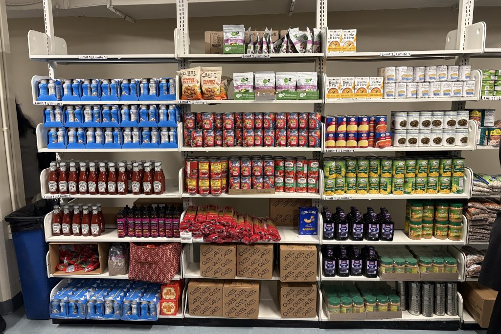 Legler Regional Library opened a food pantry Thursday on-site at 115 S. Pulaski Rd. The pantry, a collaboration between the library, City of Chicago and Chicago Food Depository is the first pantry in Chicago Public Library’s new Library-Based Food Access Program.
