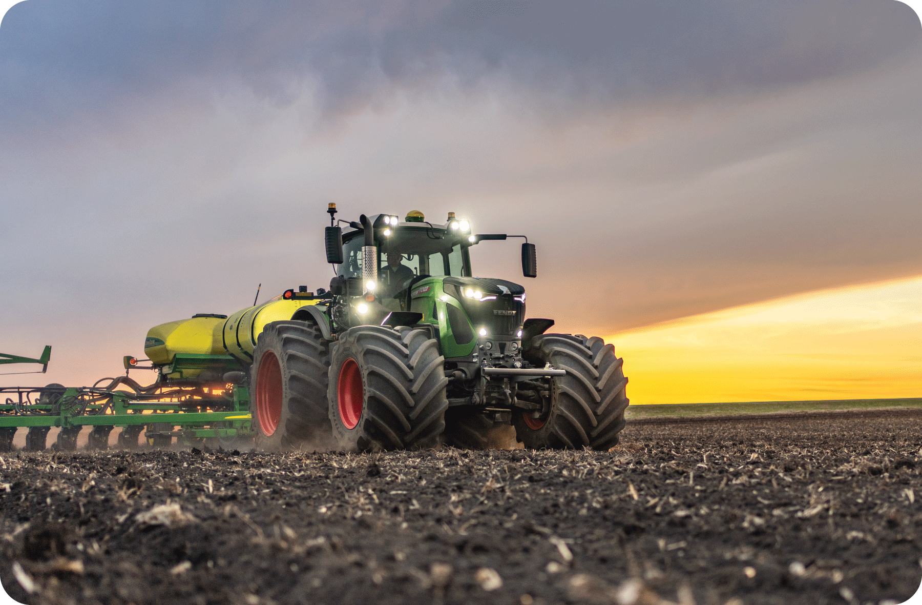 Fendt Tractor with Goodyear LSWs