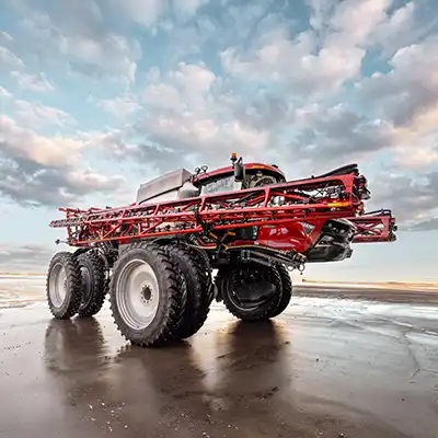 Case IH Patriot sprayer with duals