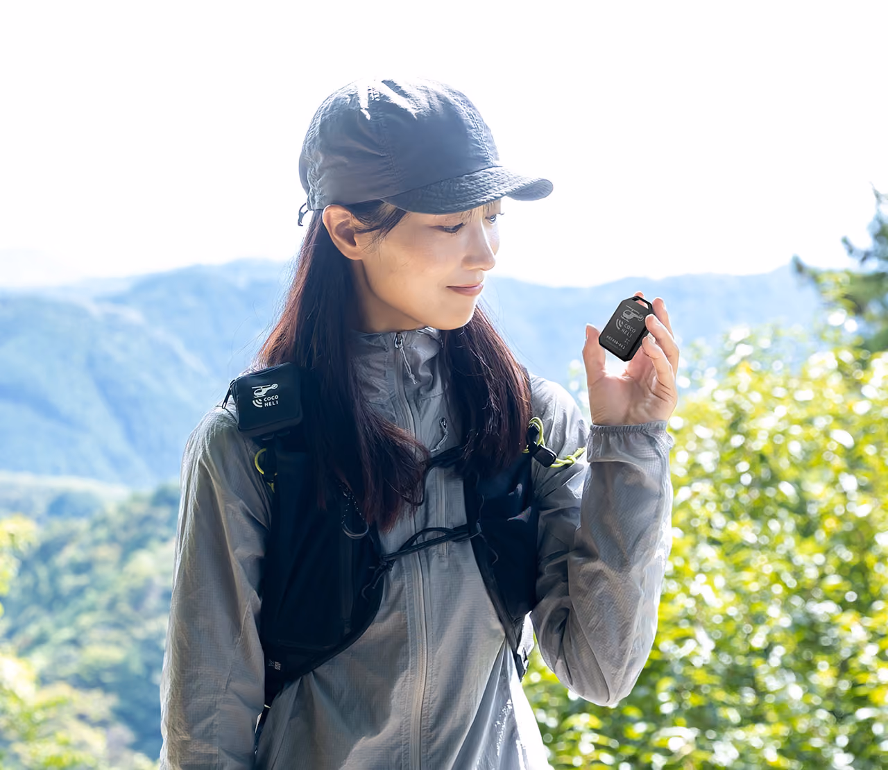 ふるさと納税を活用してココヘリに入会いただけます。寄付金額：33,000円／返礼品：ココヘリ ベーシックプラン 9,900円（登録料3,300円＋年会費6,600円）＜ふるさと納税での会員登録ステップ＞STEP1：ふるさと納税で、ココヘリを選択し福岡市へ寄付する。下記サイトからお選びいただけます。
