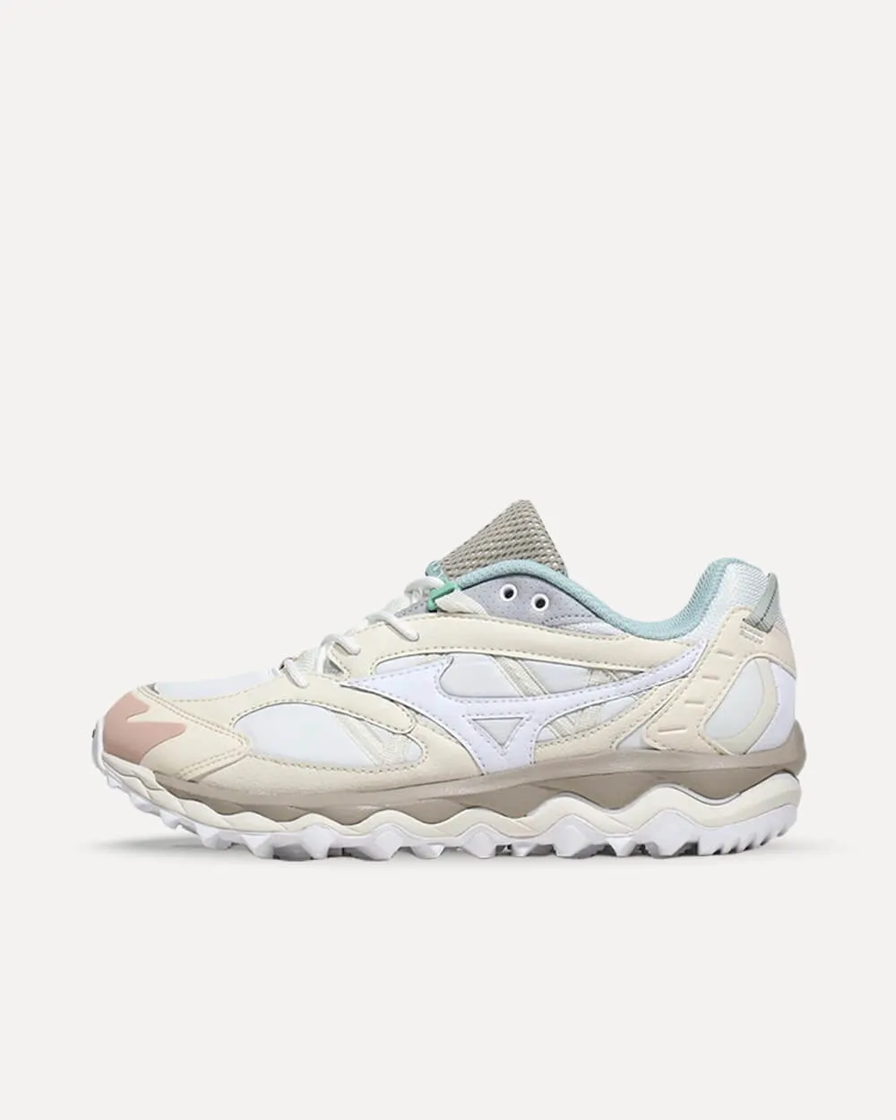 Mizuno Wave Mujin Tuan Le "Antique White"