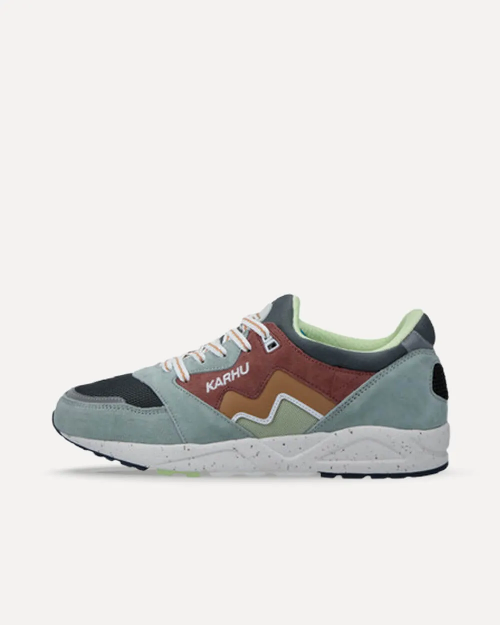 Karhu Aria 95 Cheer Bear "Mascot Pack 2"