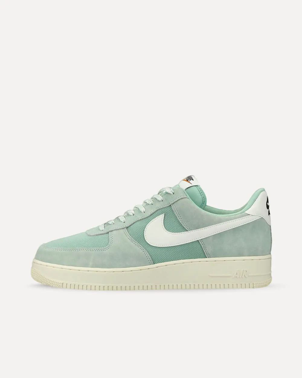 Nike Air Force 1 '07 LV8 "Enamel Green"