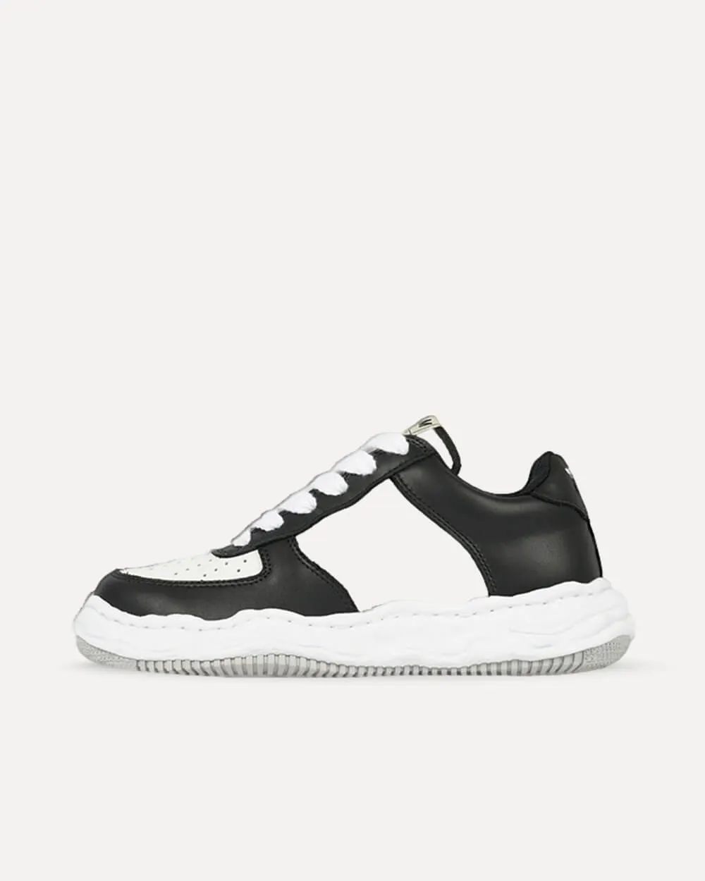 Maison Mihara Yasuhiro Wayne OG Sole Leather Low-Top