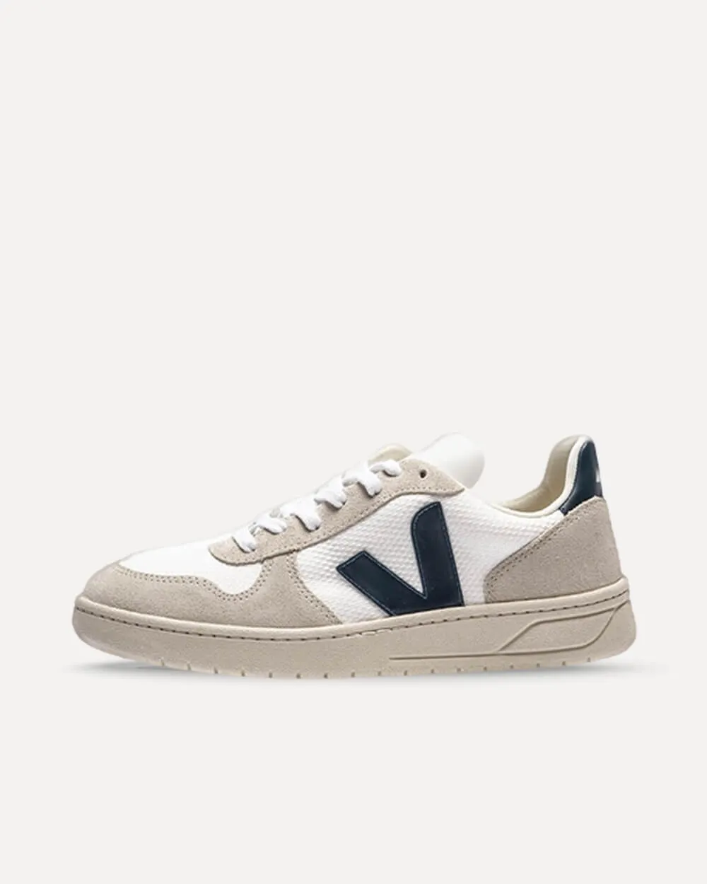 Veja V-10 "Nautico"