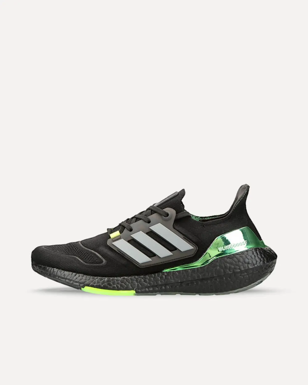 adidas UltraBOOST 22 