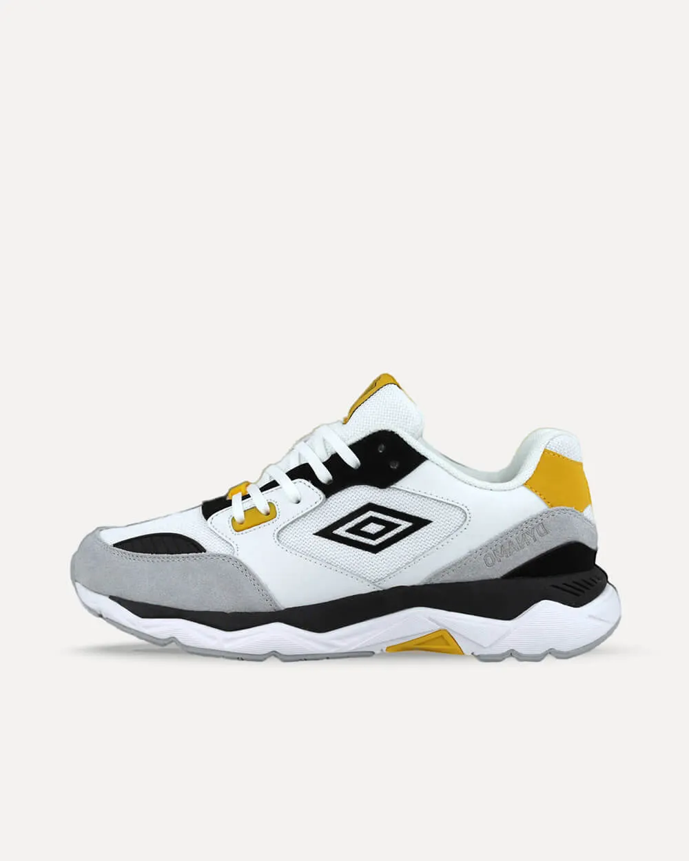 Umbro x Dynamo Dresden x Schrittmacher Stadium Runner
