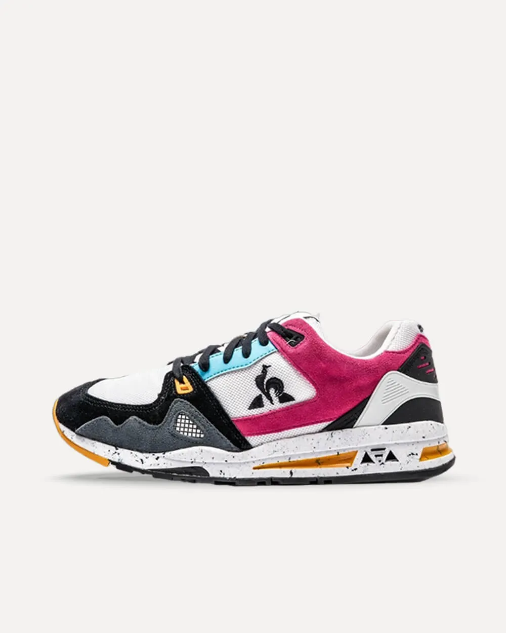 Le Coq Sportif R1000