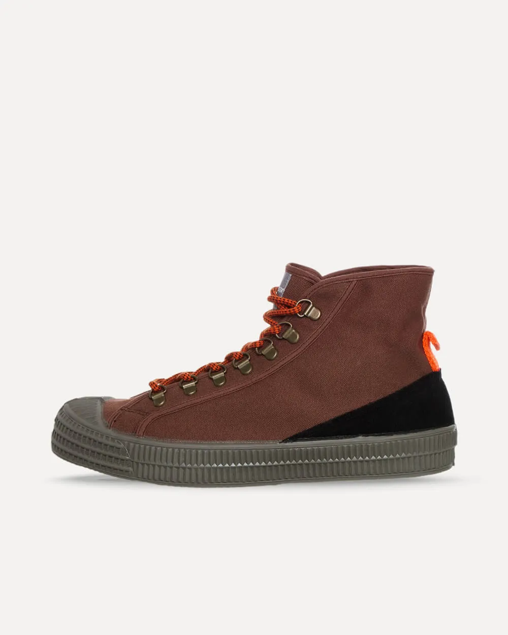 Novesta Star Dribble Hiker 