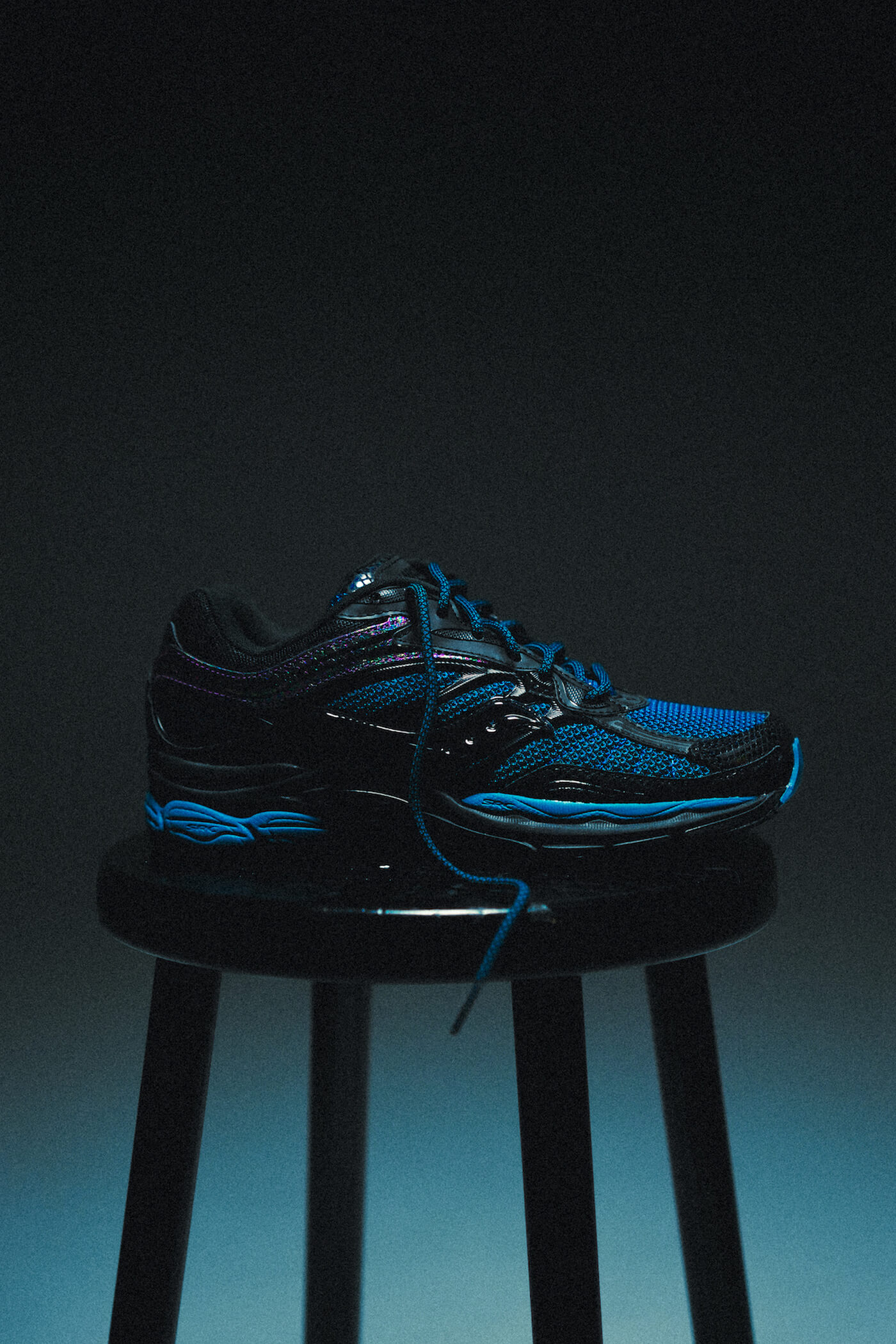 Saucony ProGrid Omni 9 Glowaconstrictor - Black/Glowa - S70934-3