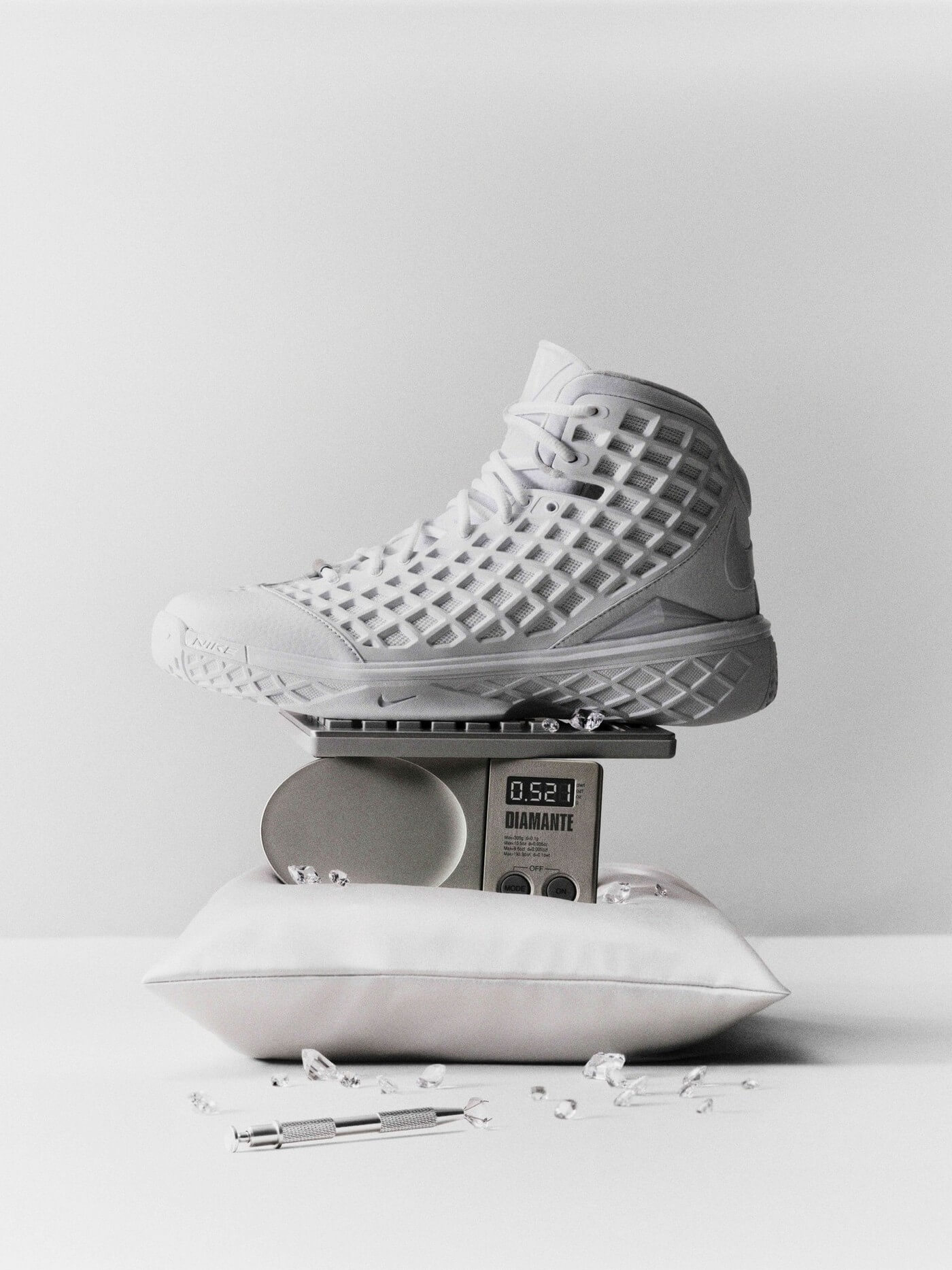 Nike Kobe 3 Protro 'Halo' - White/White - HM4351-100 / HQ9153-100