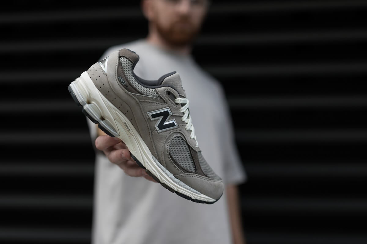 New Balance - M2002RAW - Warm Alpaca/Light Chalkboard/White