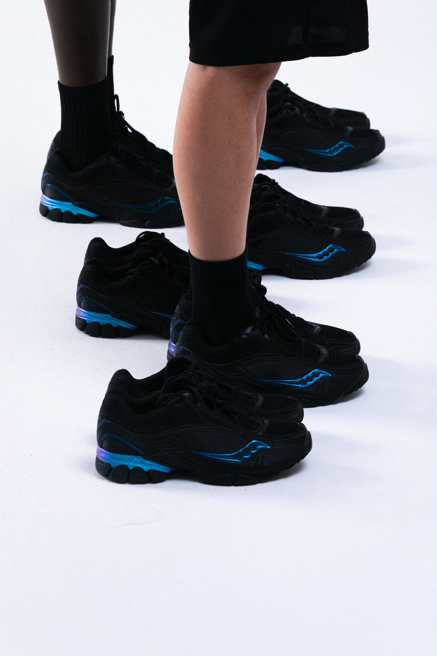 Saucony ProGrid V2 - Black/Night Sky - S71023-4