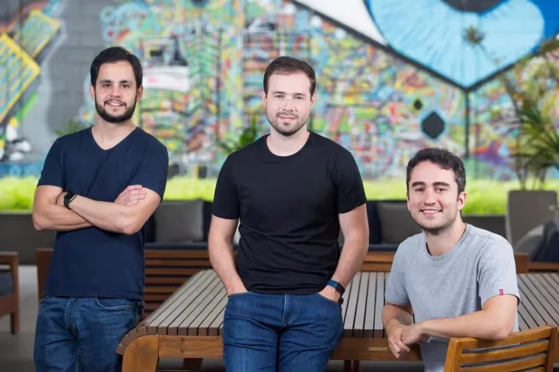 Azos capta R$ 13 milhões de reais e promete revolucionar o mercado de seguro de vida no Brasil