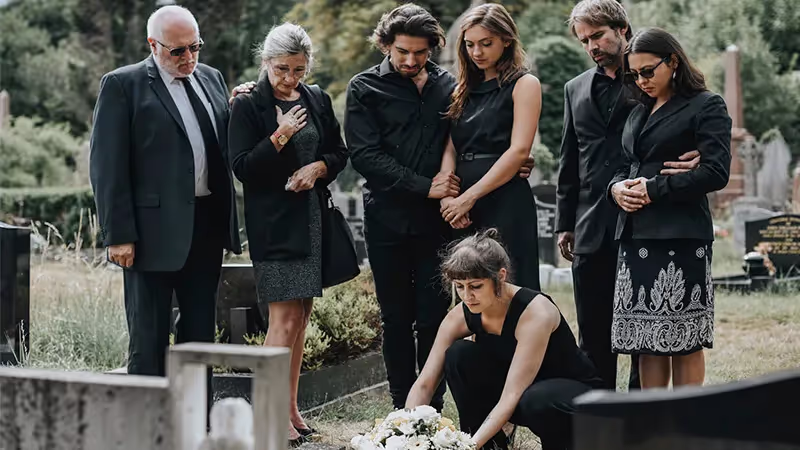 Quem tem direito ao auxílio-funeral? Entenda na prática!