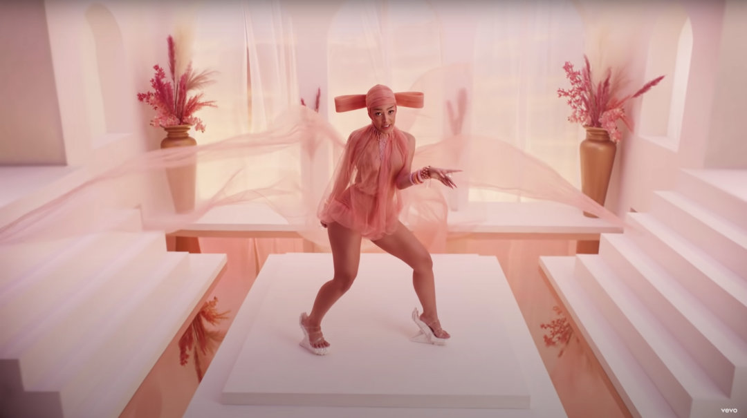 Doja Cat - Kiss Me More ft. SZA