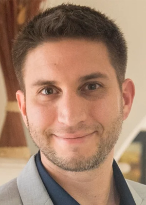 Image of Yoni, Co-founder & CEO at Loox