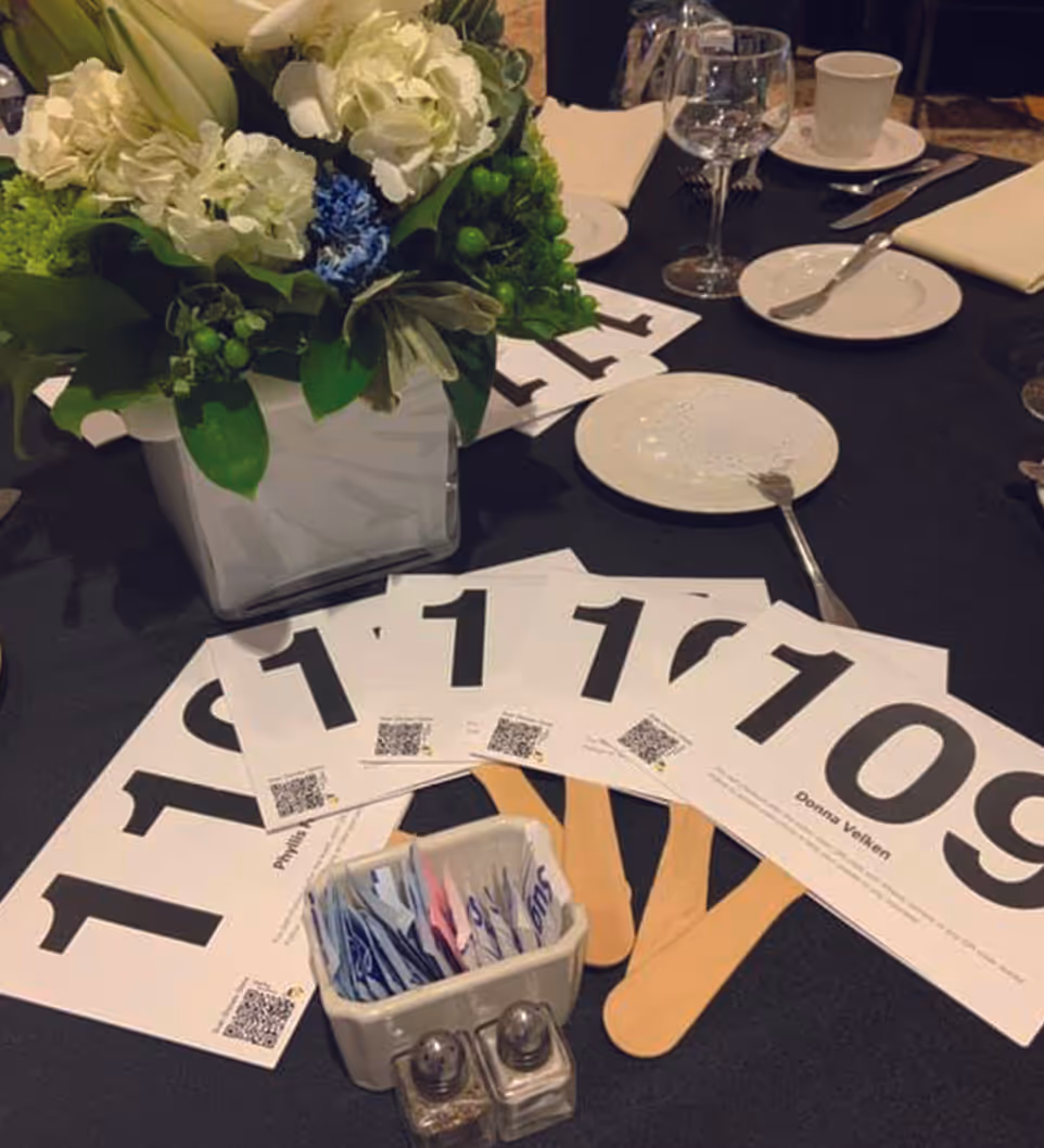 nonprofit fundraising bid paddles