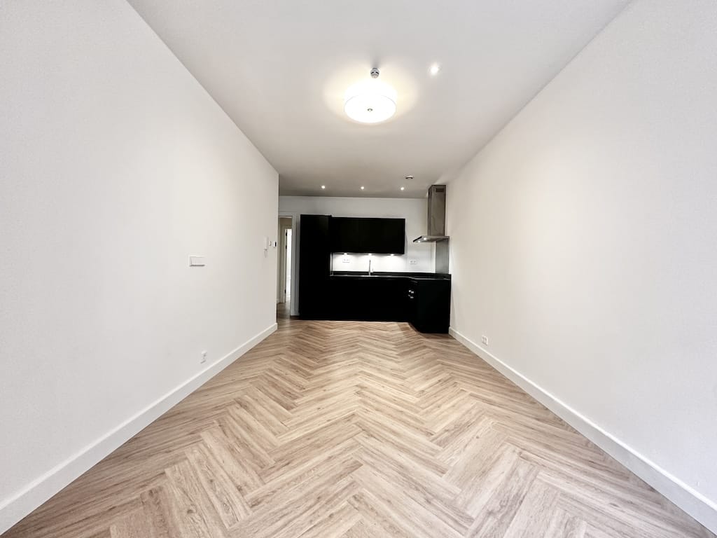 huurwoningen te huur op Van Ostadestraat