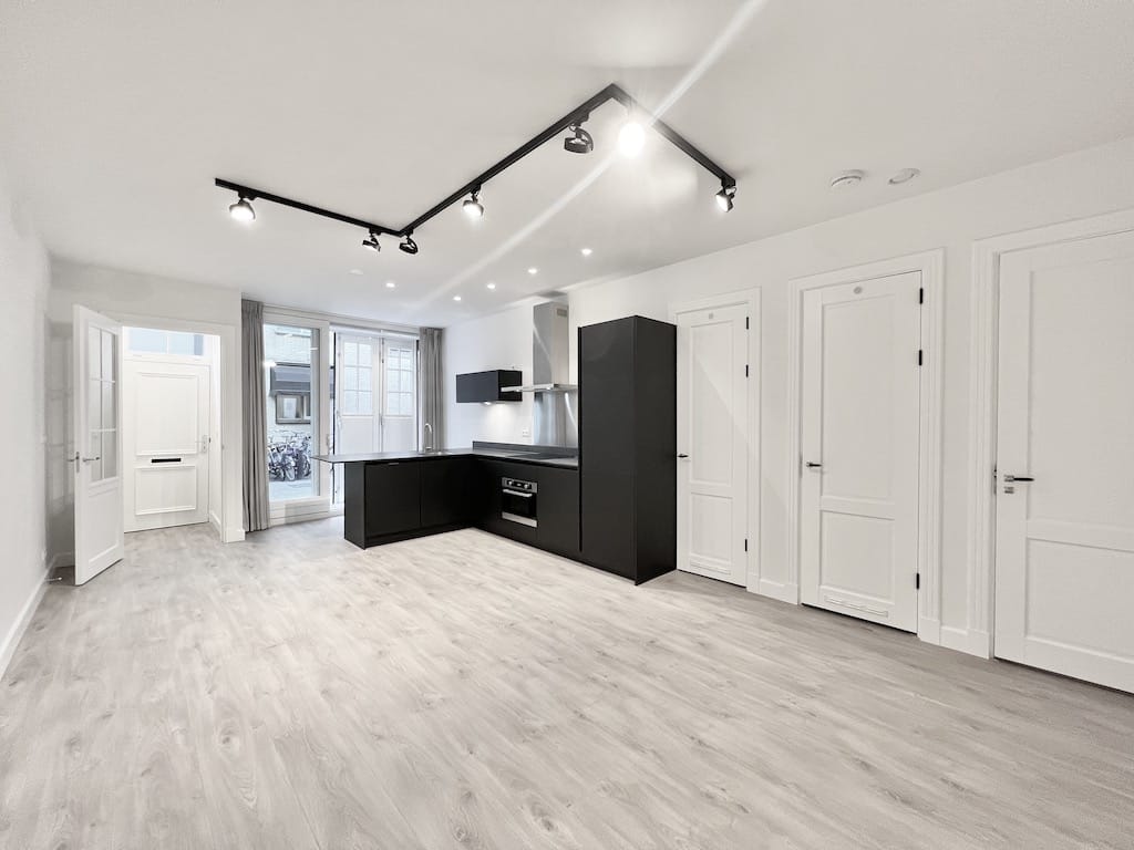 homes for rent on Vinkenstraat