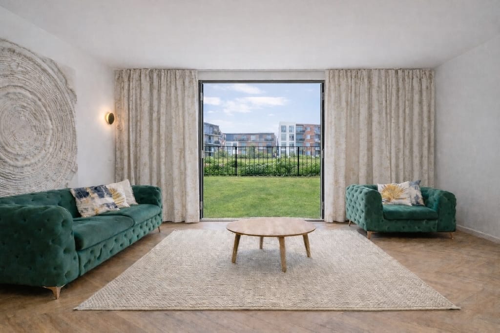 private-rentals for rent on Huiswoudstraat