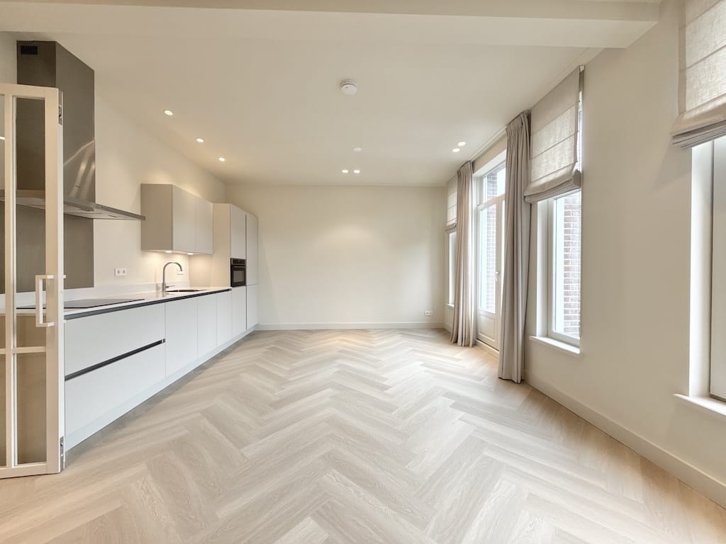 free-sector-houses for rent on Amstelveenseweg