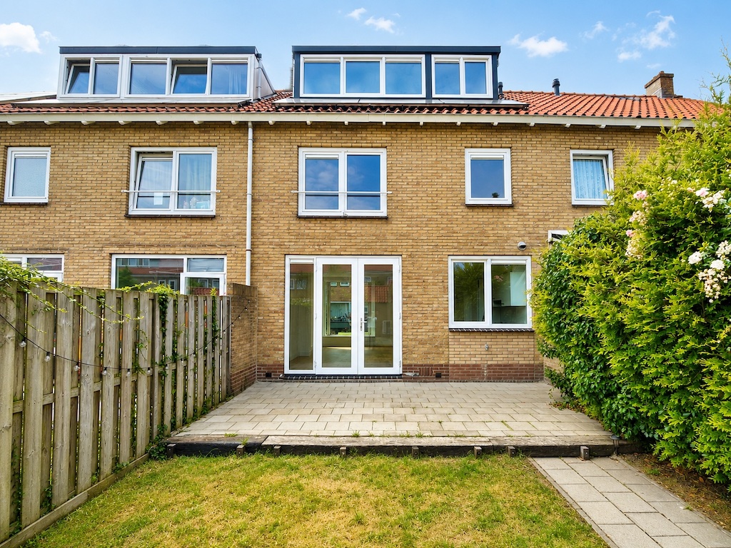 apartments for rent on Paulus Emtinckweg
