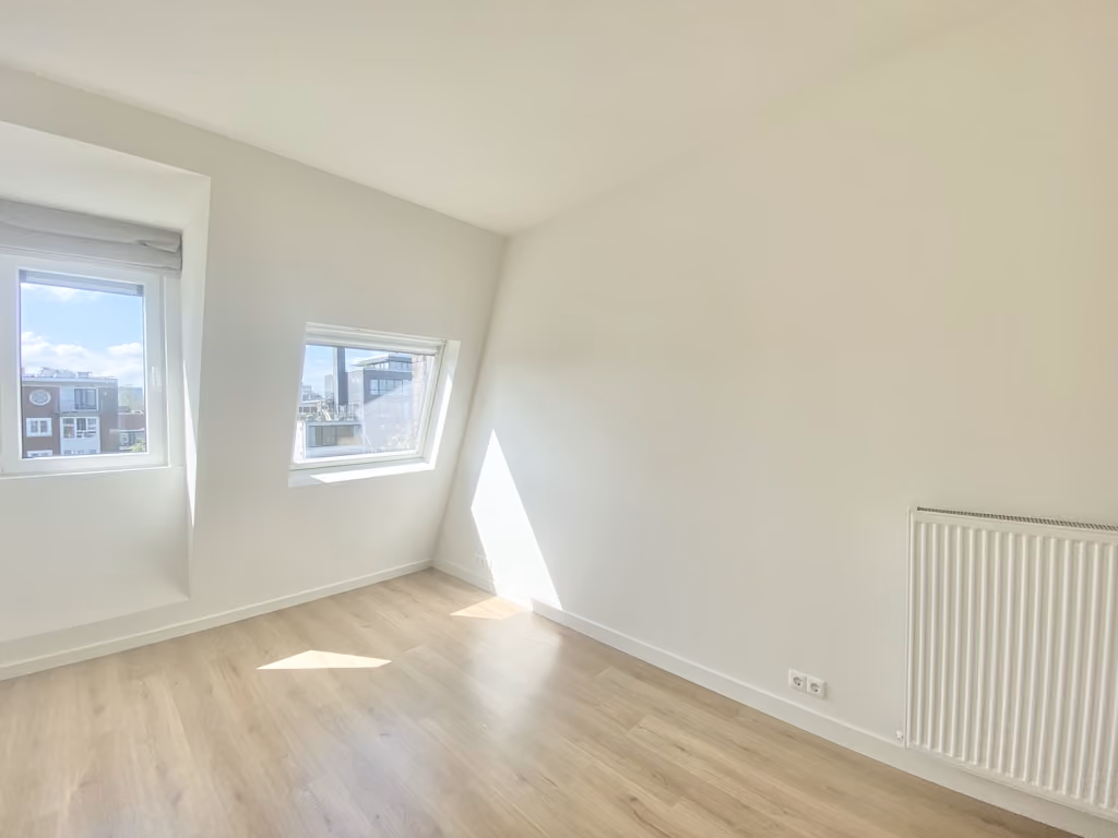 House Image 5