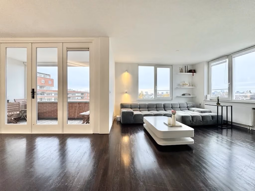 House Image 3