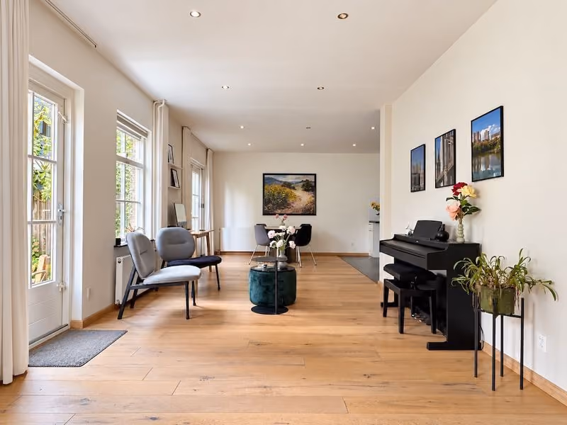 Hoekwoning te koop: Dorpsstraat 67LANDSMEER, Landsmeer