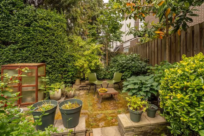 Hoekwoning te koop: Dorpsstraat 67LANDSMEER, Landsmeer