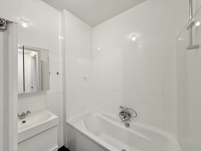 Woning te huur: Foeliedwarsstraat 56H, Amsterdam