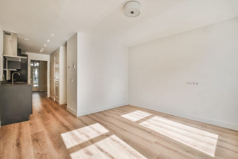 Studio te huur: Kinkerstraat 202-1, Amsterdam