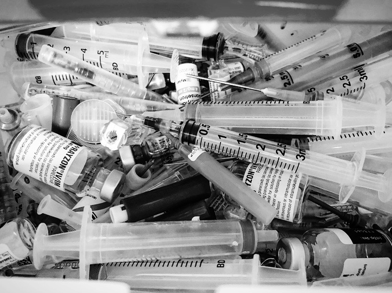 Sharps & Infectious Waste: Understanding the Risks and How to Handle Them Safely