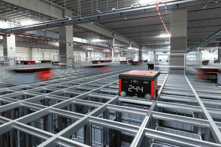 The new AutoStore facility at Breuninger.
