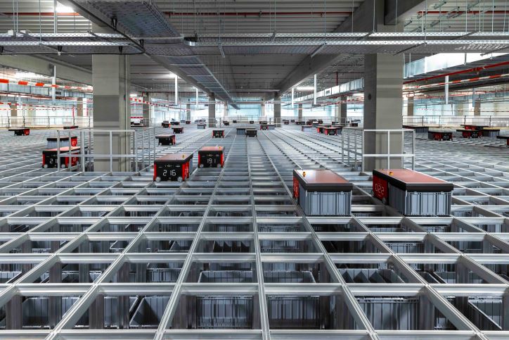 The new AutoStore facility at Breuninger.