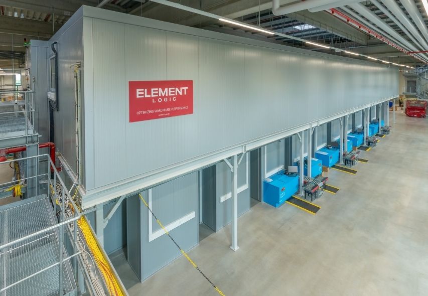 Reisser Schraubentechnik GmbH Logistikzentrum mit AutoStore.
