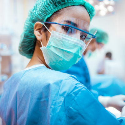 Surgeon performing an operation in a hospital