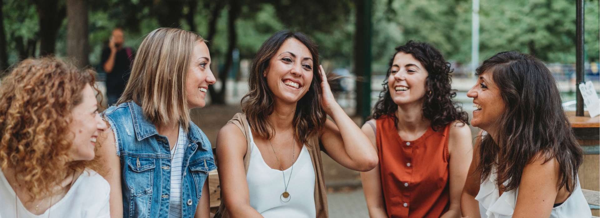 friends talking about finances together