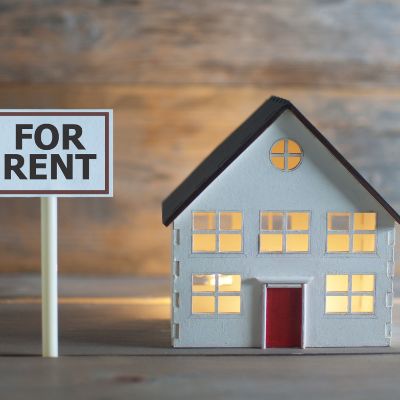 renting vs buying a house