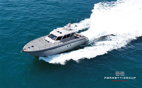 Ferretti Yachts 195