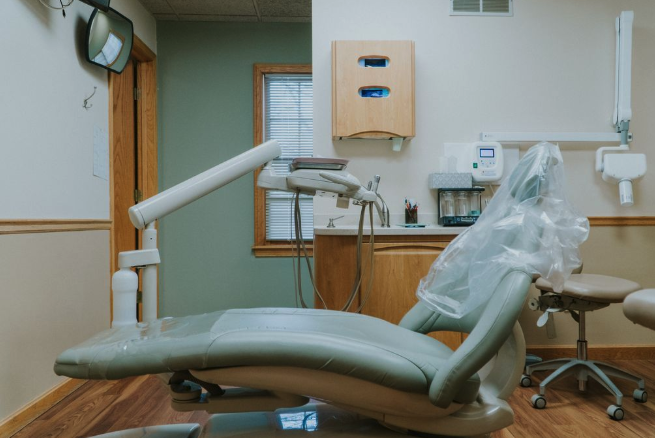 dental office in Niles