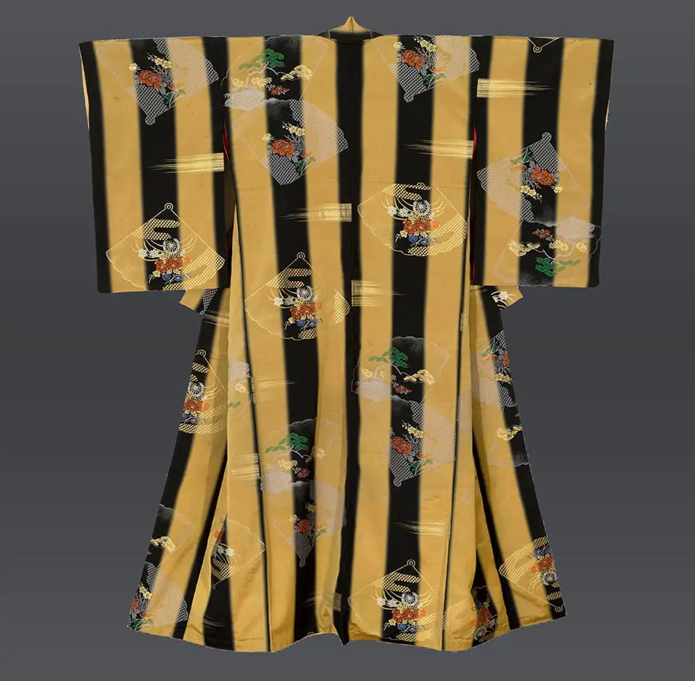 Fan-motif Omeshi Kimono