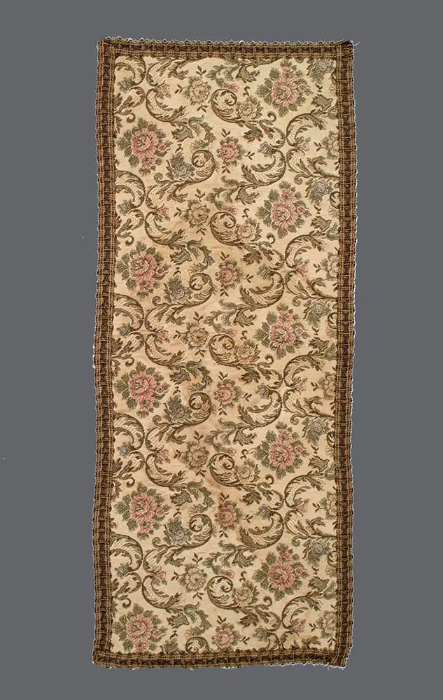 Brocade Runner